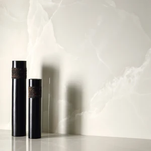 CLOUDY WHITE 亮面｜實景圖120x240cm ｜義大利1)