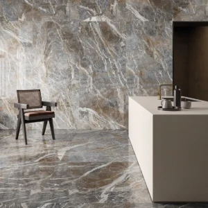 INTERNO4 亮＋霧｜60x120cm, 120x120cm, 120x278cm黃綠｜義大利實景圖(3)
